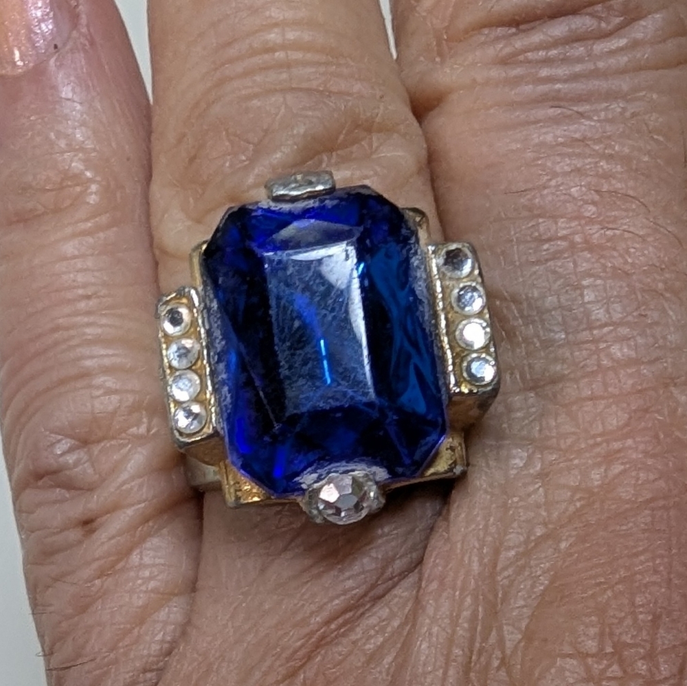 Wendy Gell Disney Ring from Dick Tracy Breathless Mahoney Blue with rhinestones.